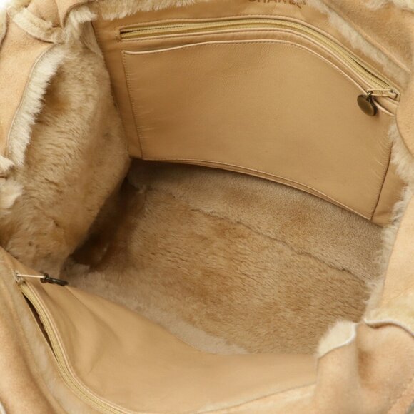 CHANEL Black Tote Bag - Picture 7 of 9